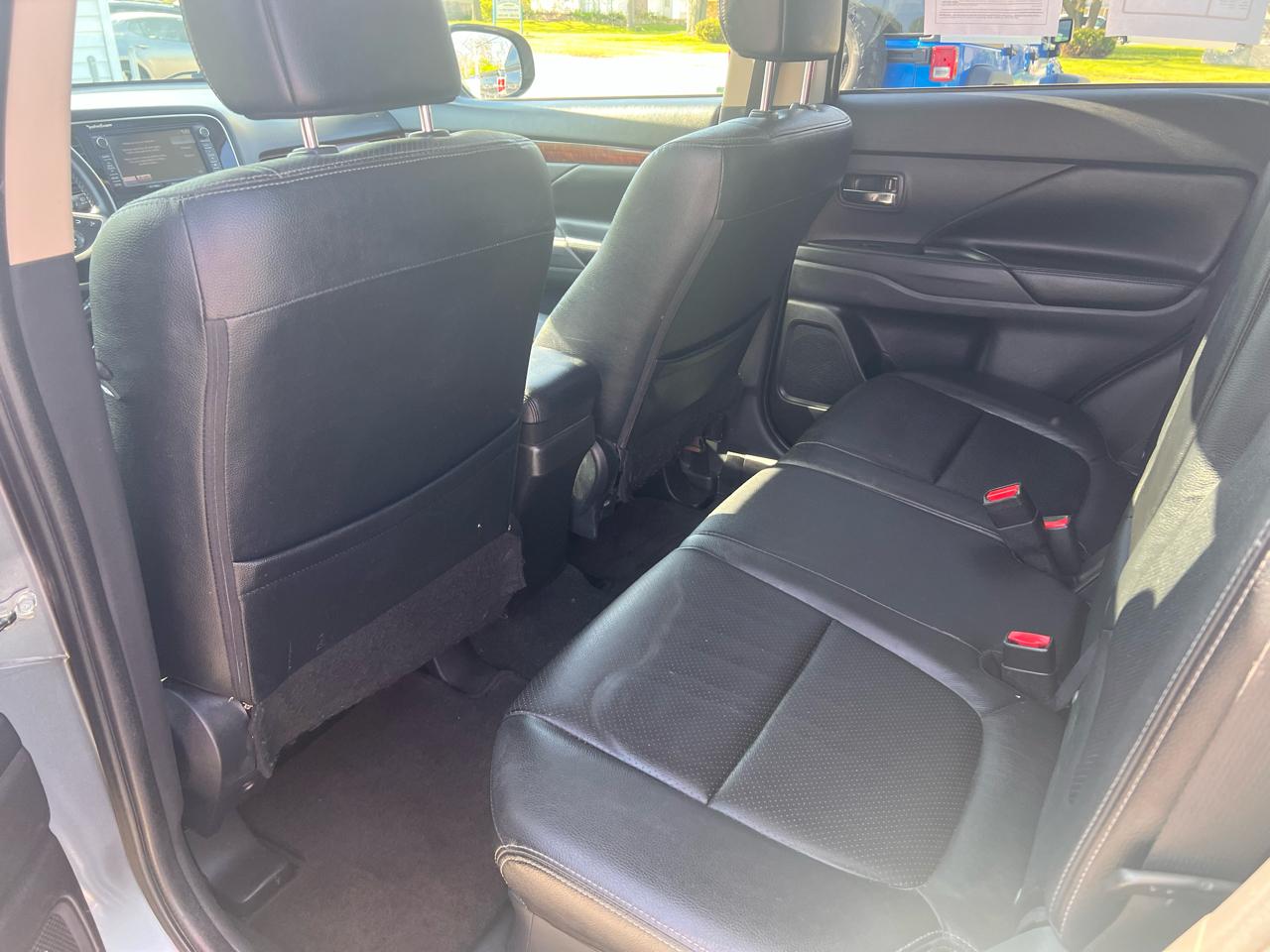 Mitsubishi Outlander 4WD 4dr GT 2014