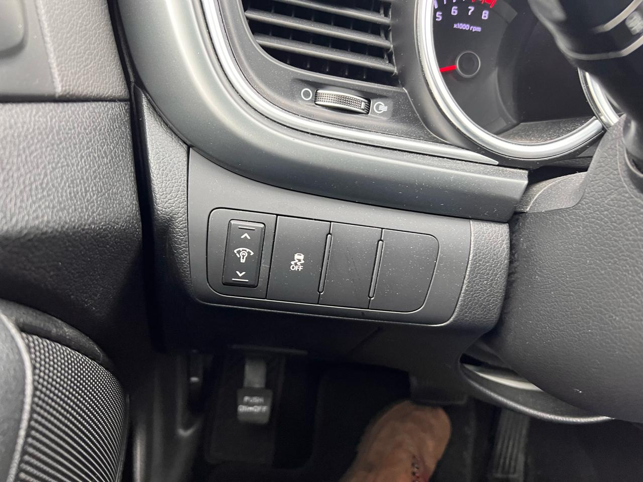 Kia Optima 4dr Sdn LX 2015