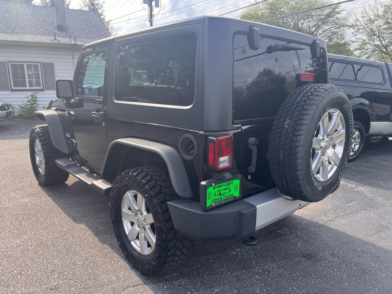Jeep Wrangler 4WD 2dr Sahara 2015