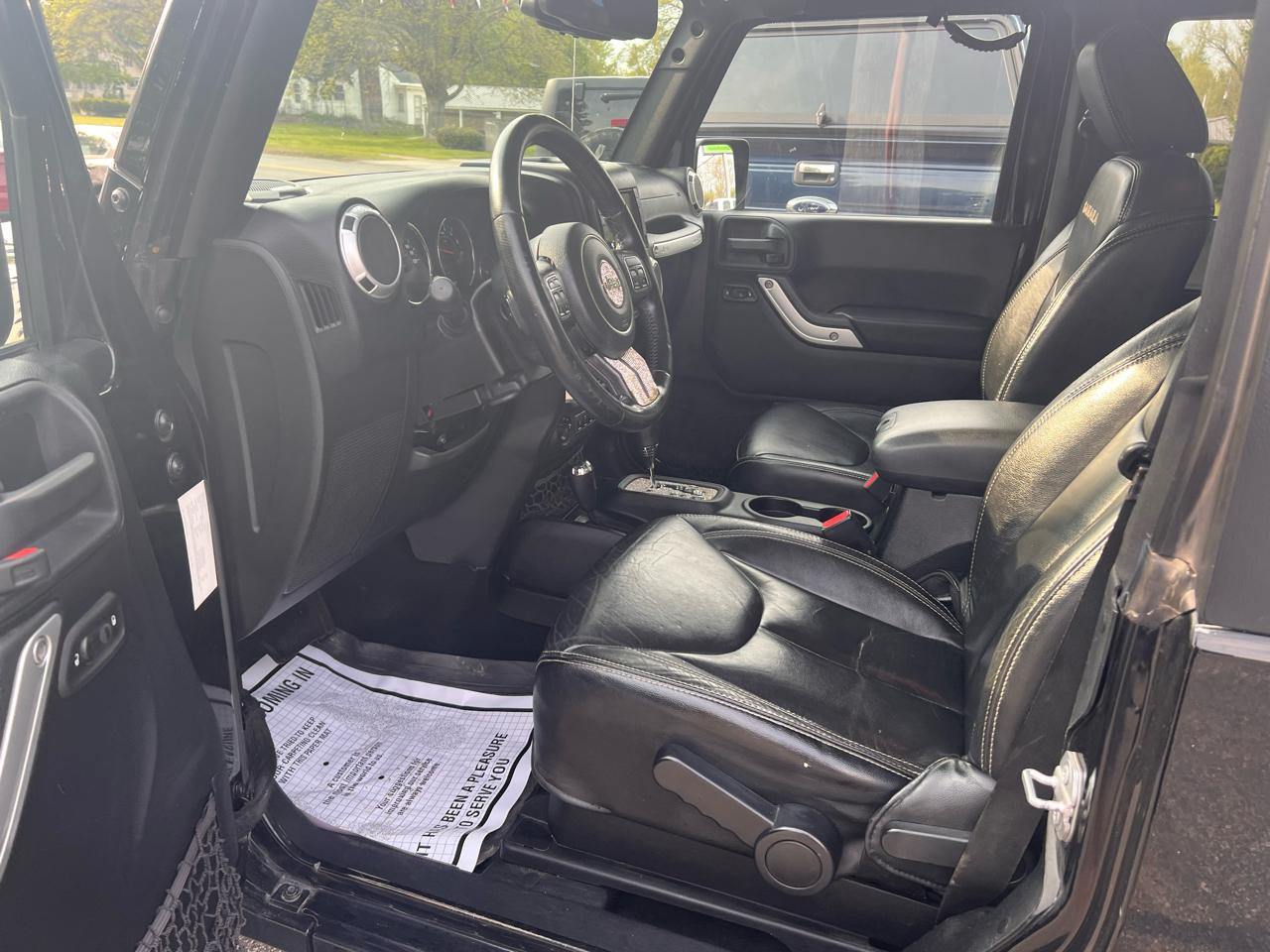 Jeep Wrangler 4WD 2dr Sahara 2015