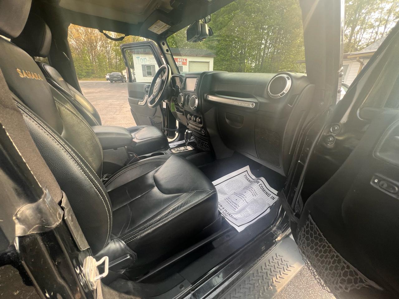 Jeep Wrangler 4WD 2dr Sahara 2015