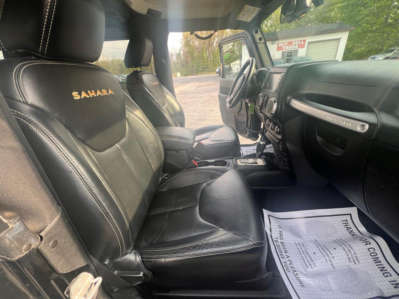 Jeep Wrangler 4WD 2dr Sahara 2015