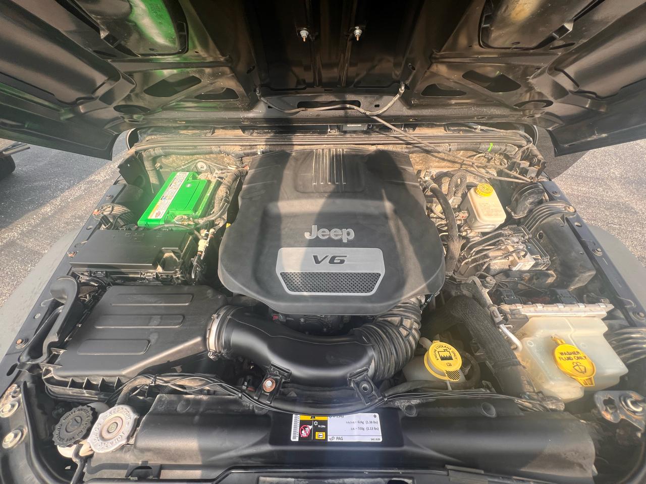 Jeep Wrangler 4WD 2dr Sahara 2015