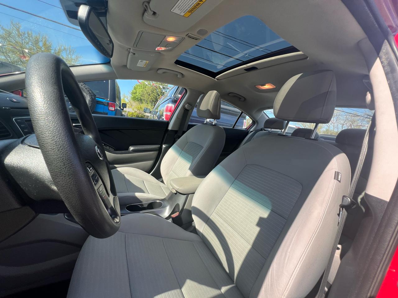 Kia Forte 4dr Sdn Auto LX 2014