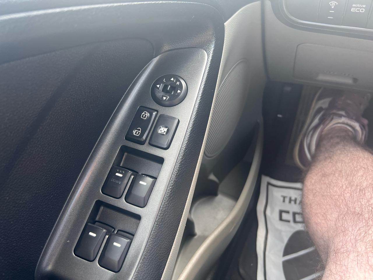 Kia Forte 4dr Sdn Auto LX 2014