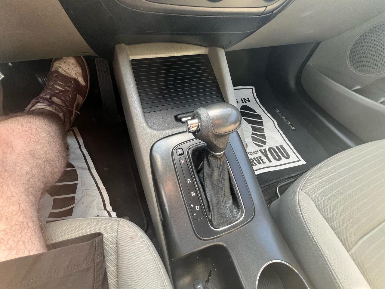 Kia Forte 4dr Sdn Auto LX 2014