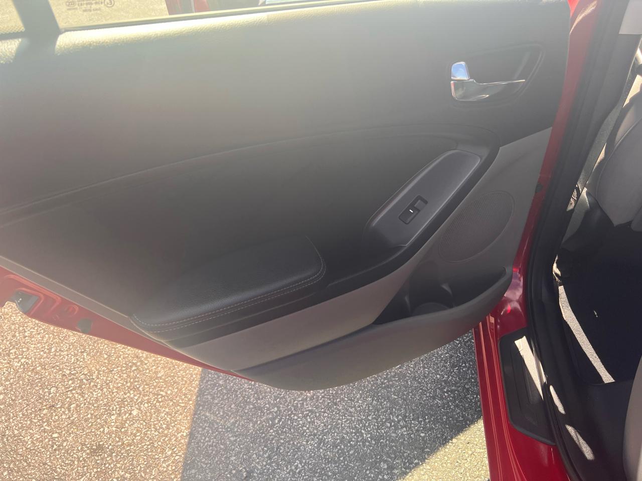 Kia Forte 4dr Sdn Auto LX 2014