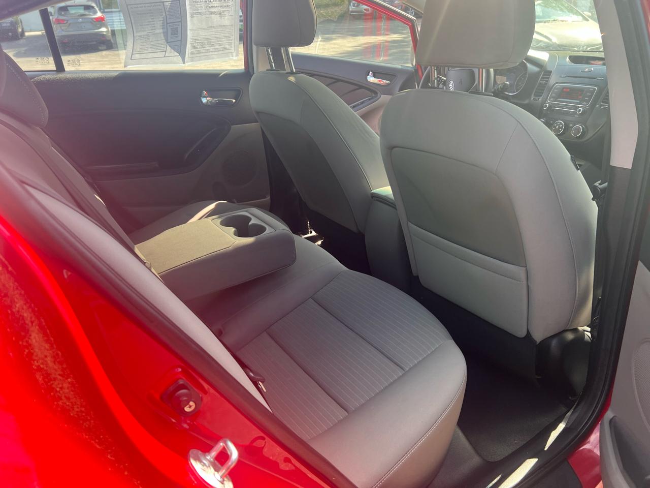 Kia Forte 4dr Sdn Auto LX 2014