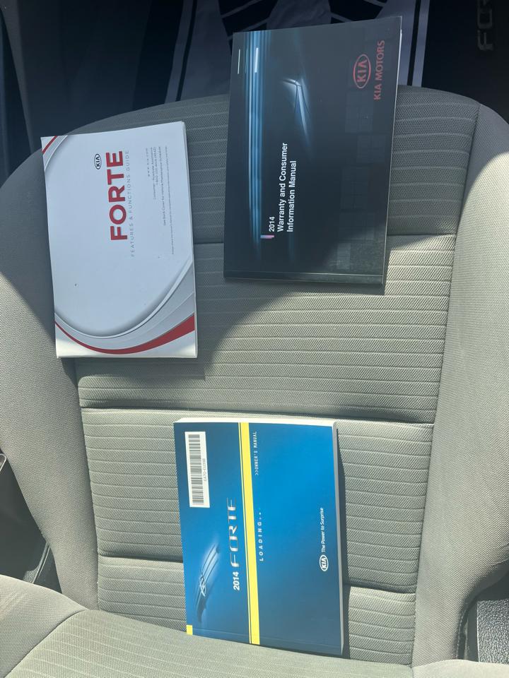 Kia Forte 4dr Sdn Auto LX 2014