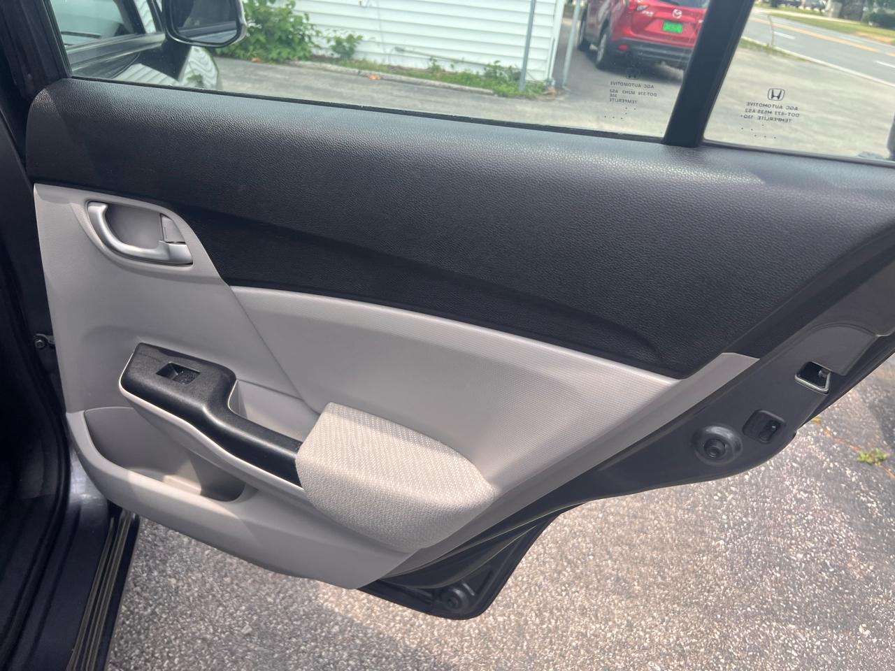 Honda Civic Sdn 4dr Auto LX 2013