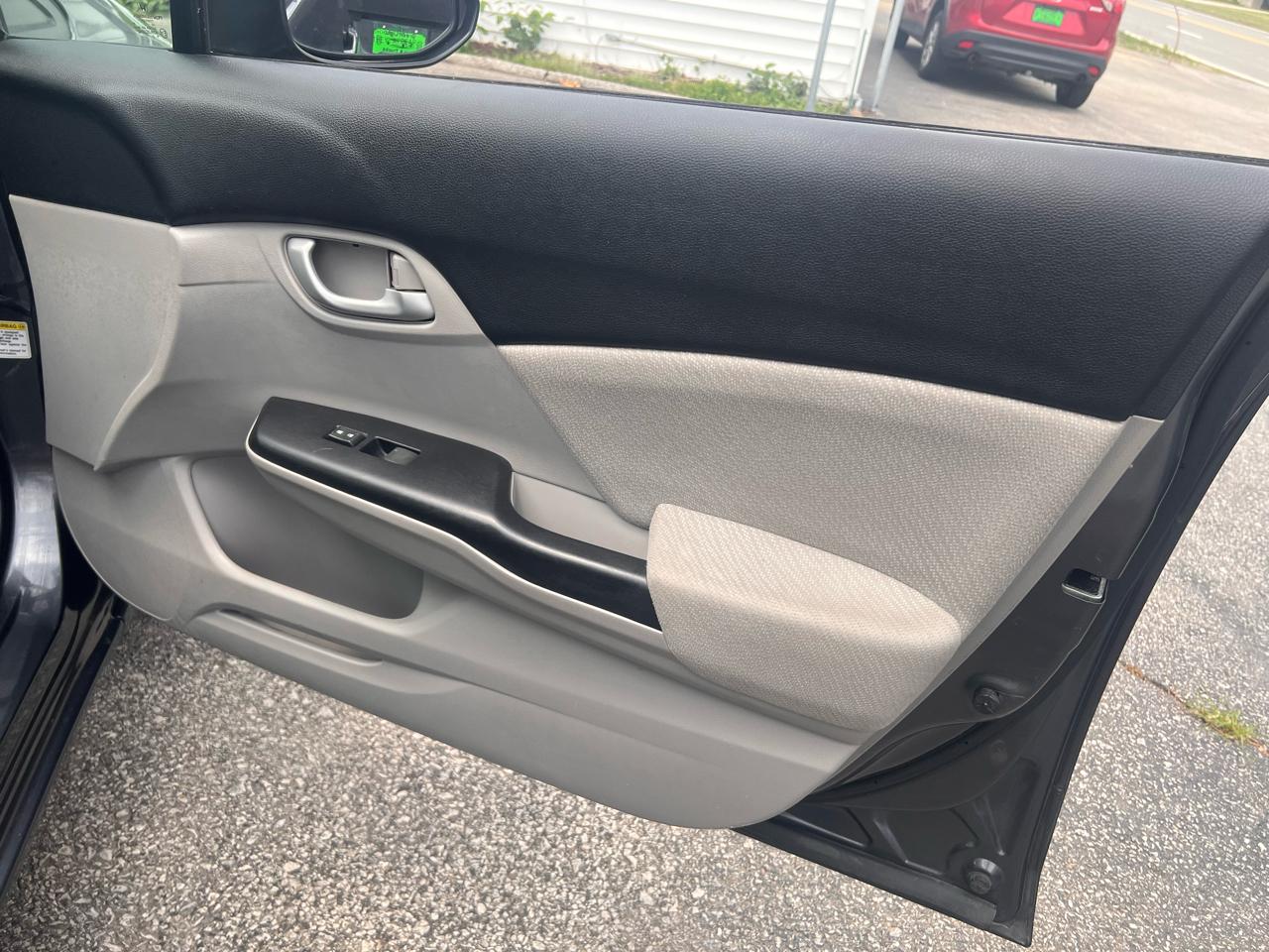Honda Civic Sdn 4dr Auto LX 2013