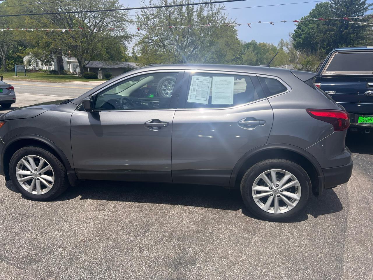 Nissan Rogue Sport AWD S 2017