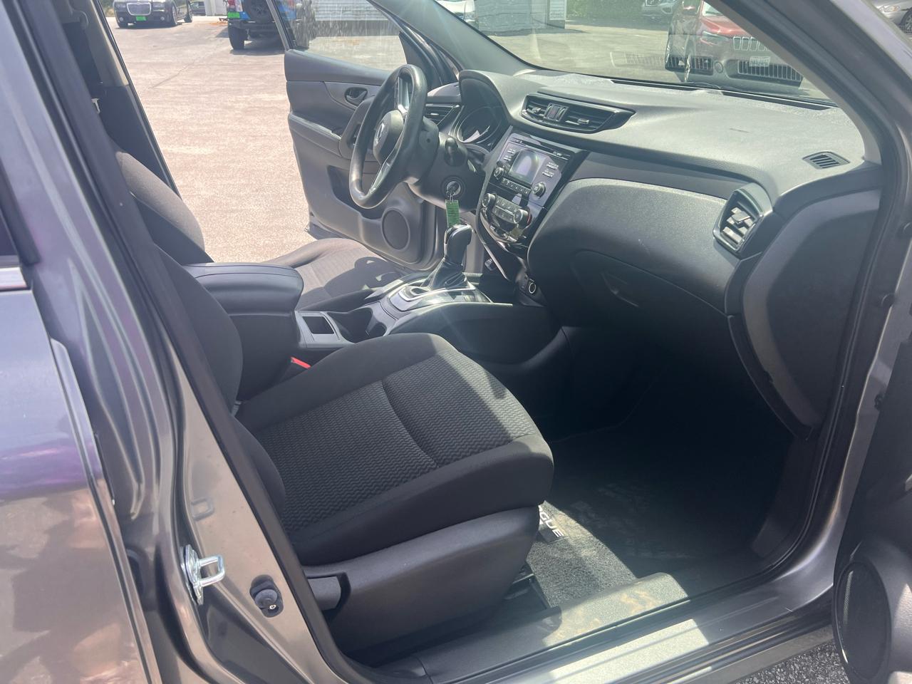 Nissan Rogue Sport AWD S 2017