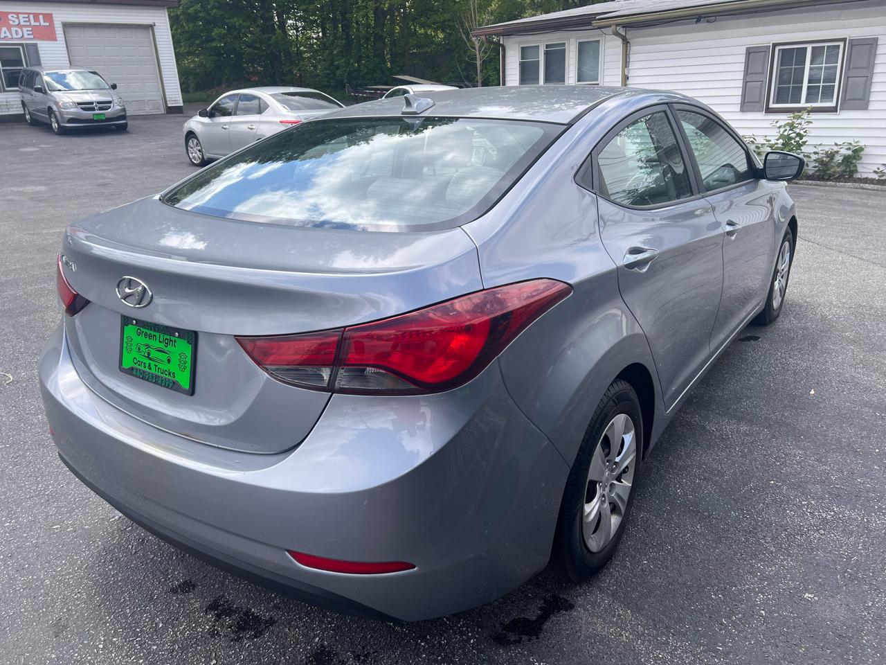 Hyundai Elantra 4dr Sdn Auto SE (Alabama Plant) 2016