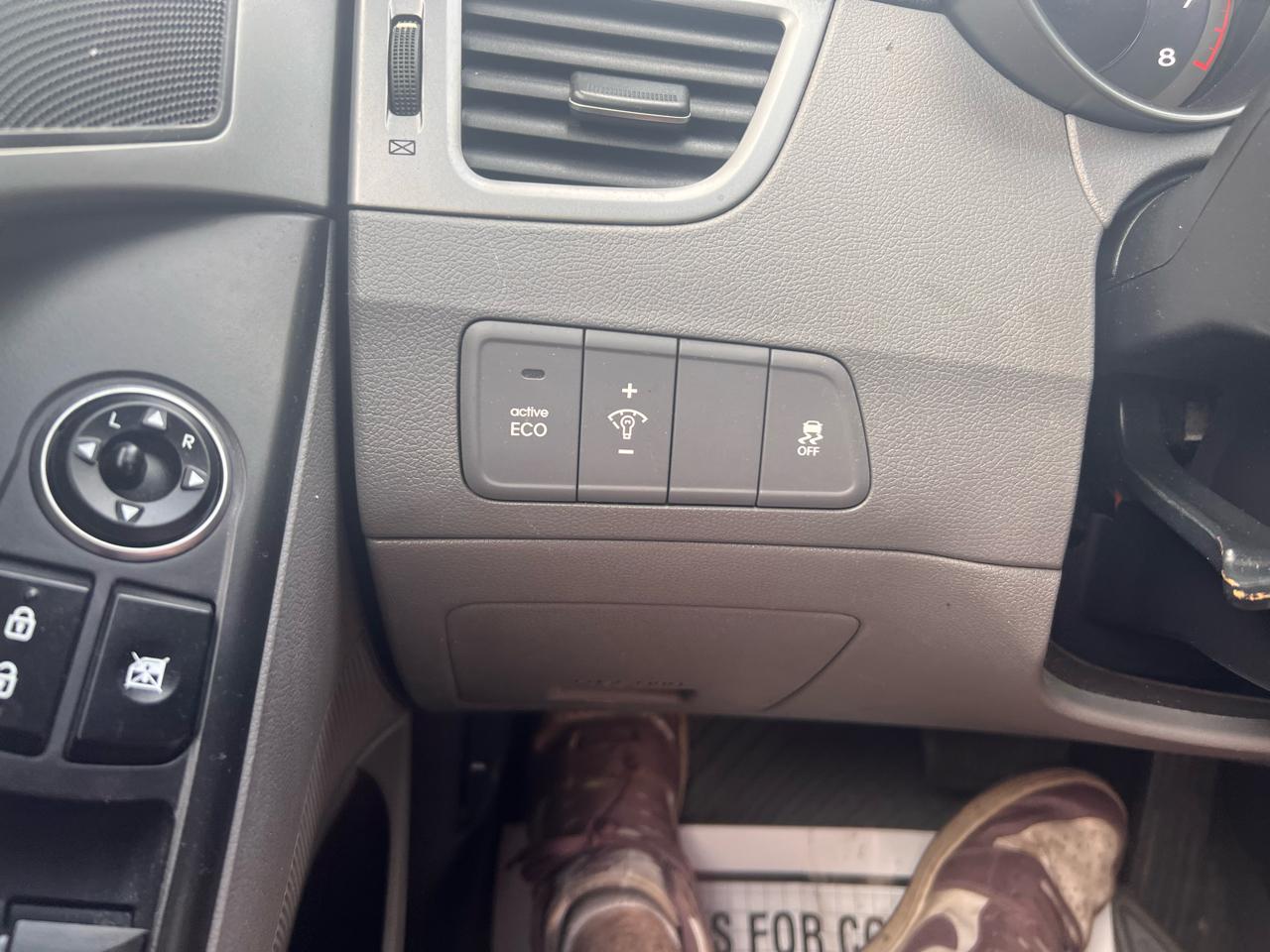 Hyundai Elantra 4dr Sdn Auto SE (Alabama Plant) 2016