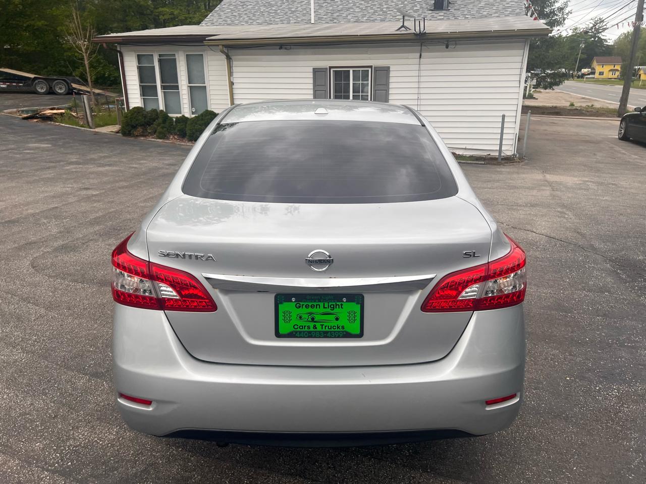 Nissan Sentra SL 4D Sedan 2015