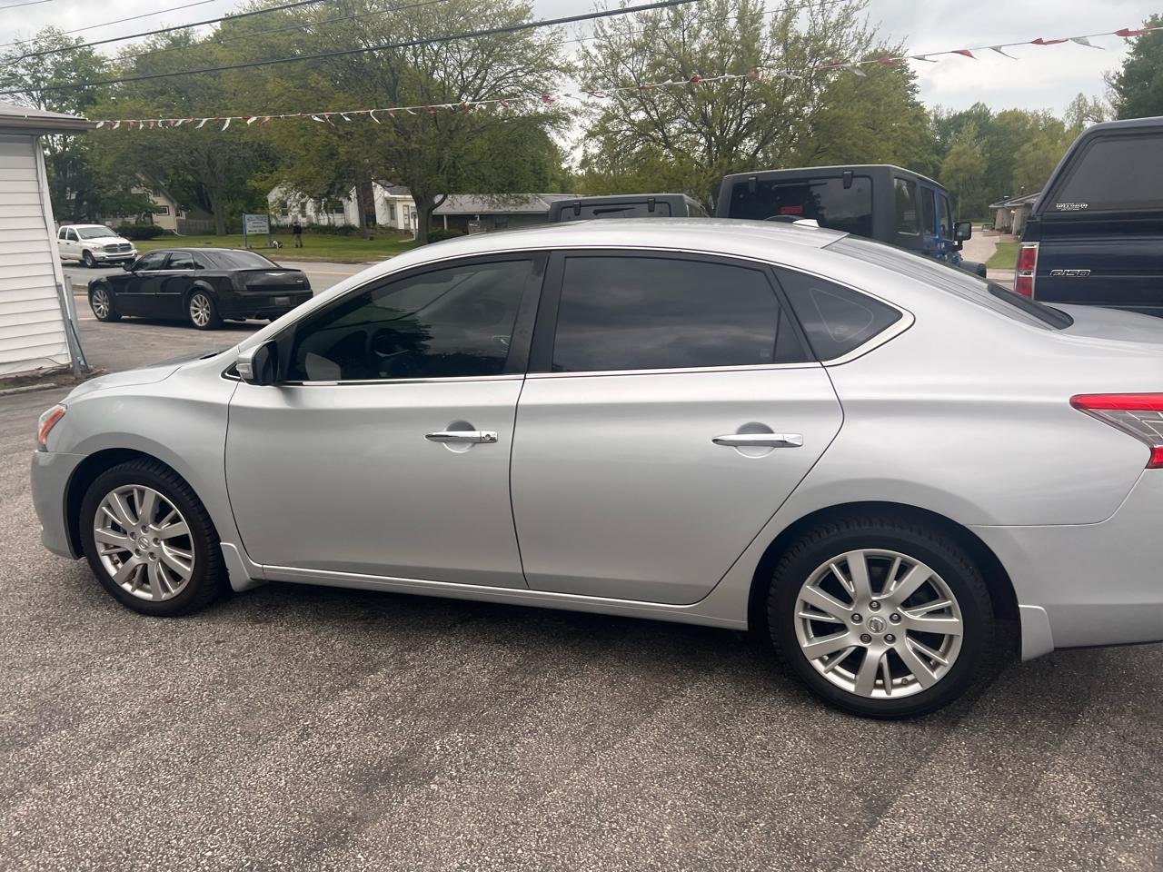Nissan Sentra SL 4D Sedan 2015