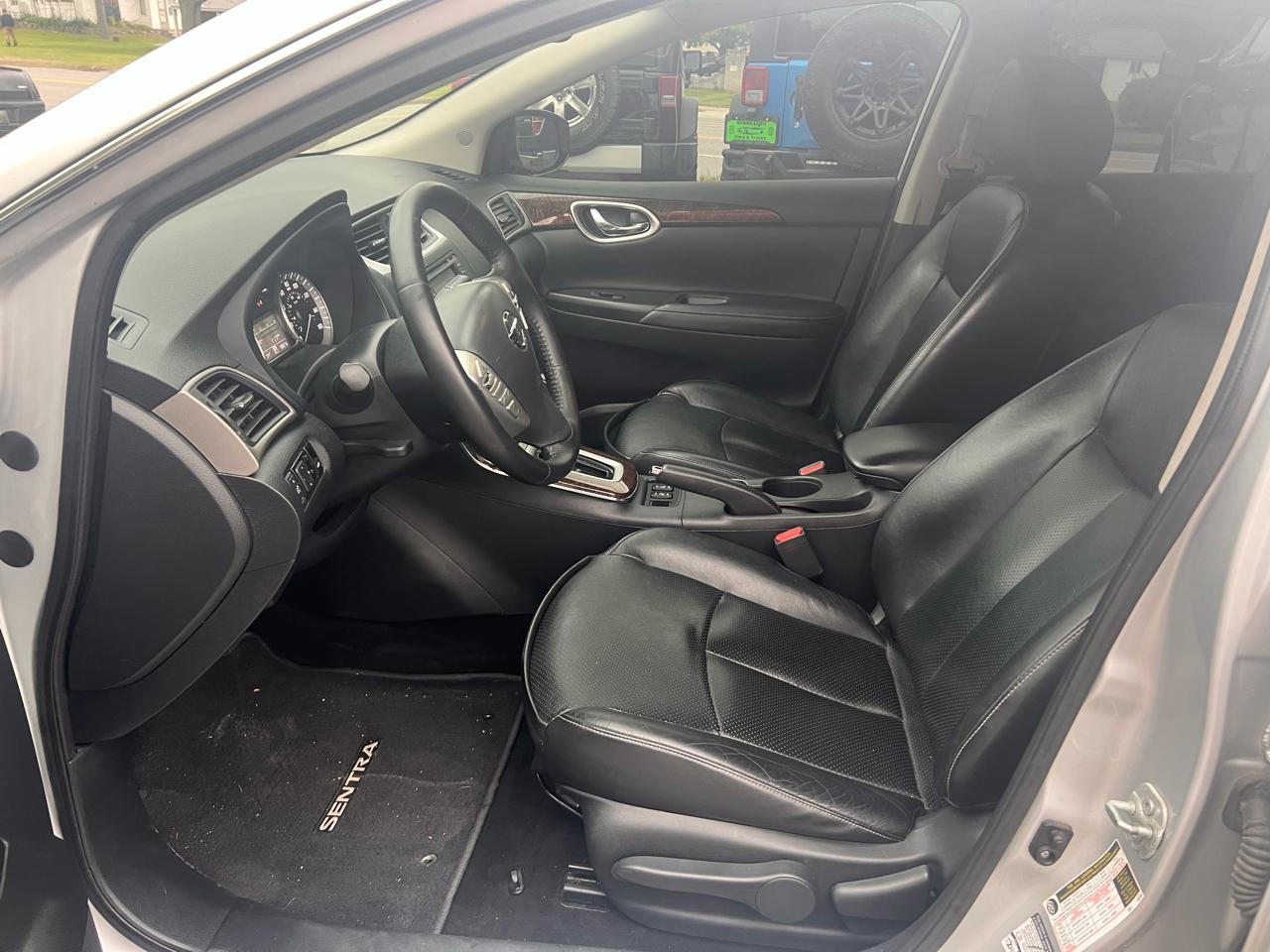 Nissan Sentra SL 4D Sedan 2015