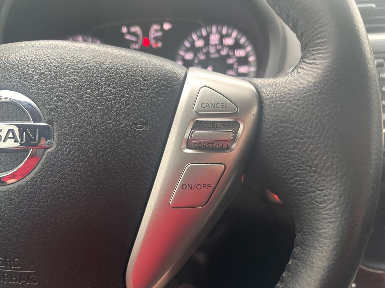 Nissan Sentra SL 4D Sedan 2015