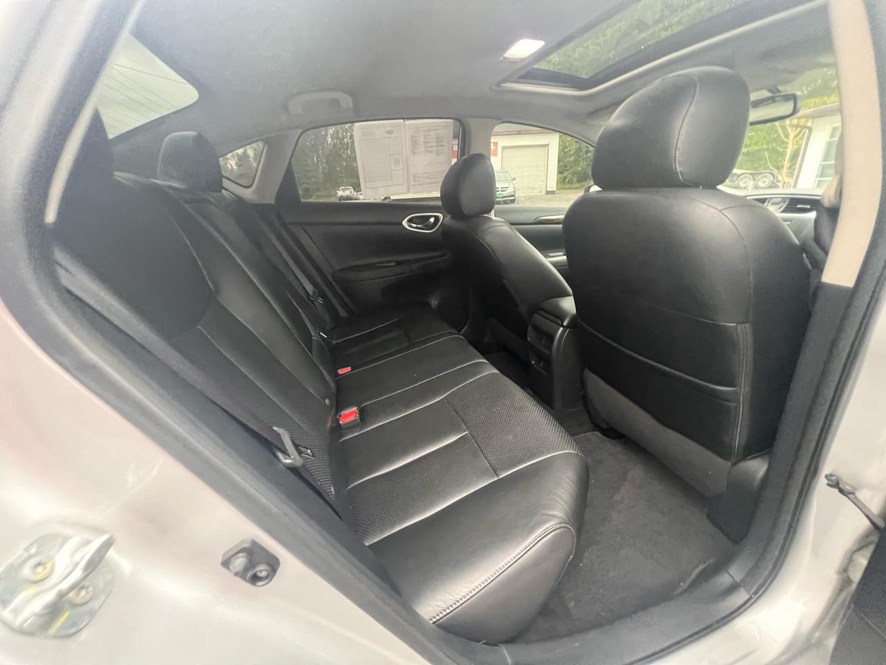 Nissan Sentra SL 4D Sedan 2015