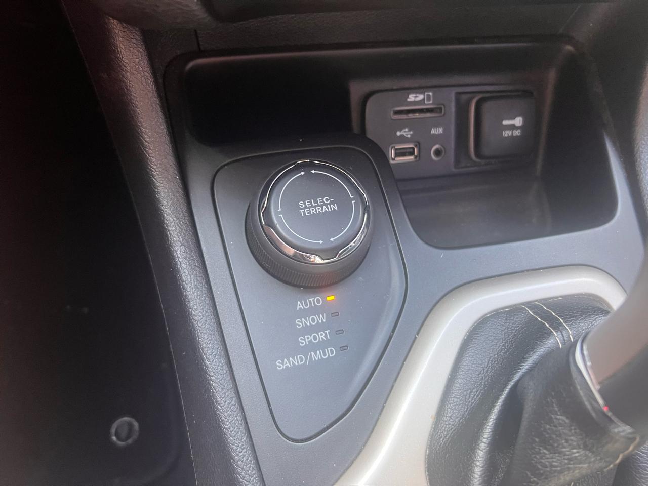 Jeep Cherokee 4WD 4dr Limited 2017