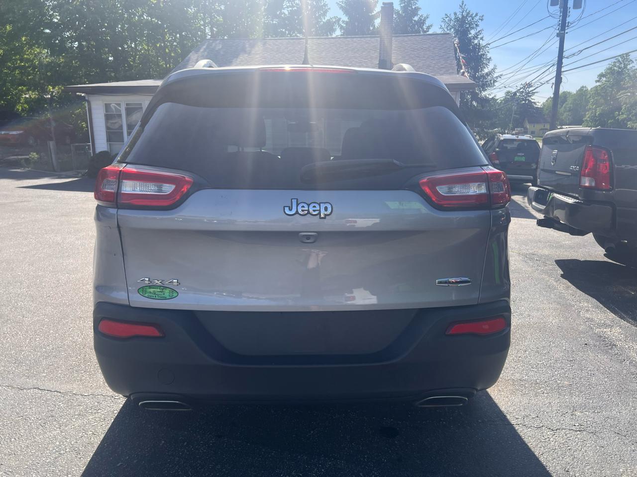 Jeep Cherokee 4WD 4dr Latitude 2015