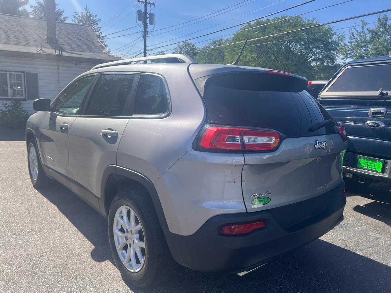 Jeep Cherokee 4WD 4dr Latitude 2015