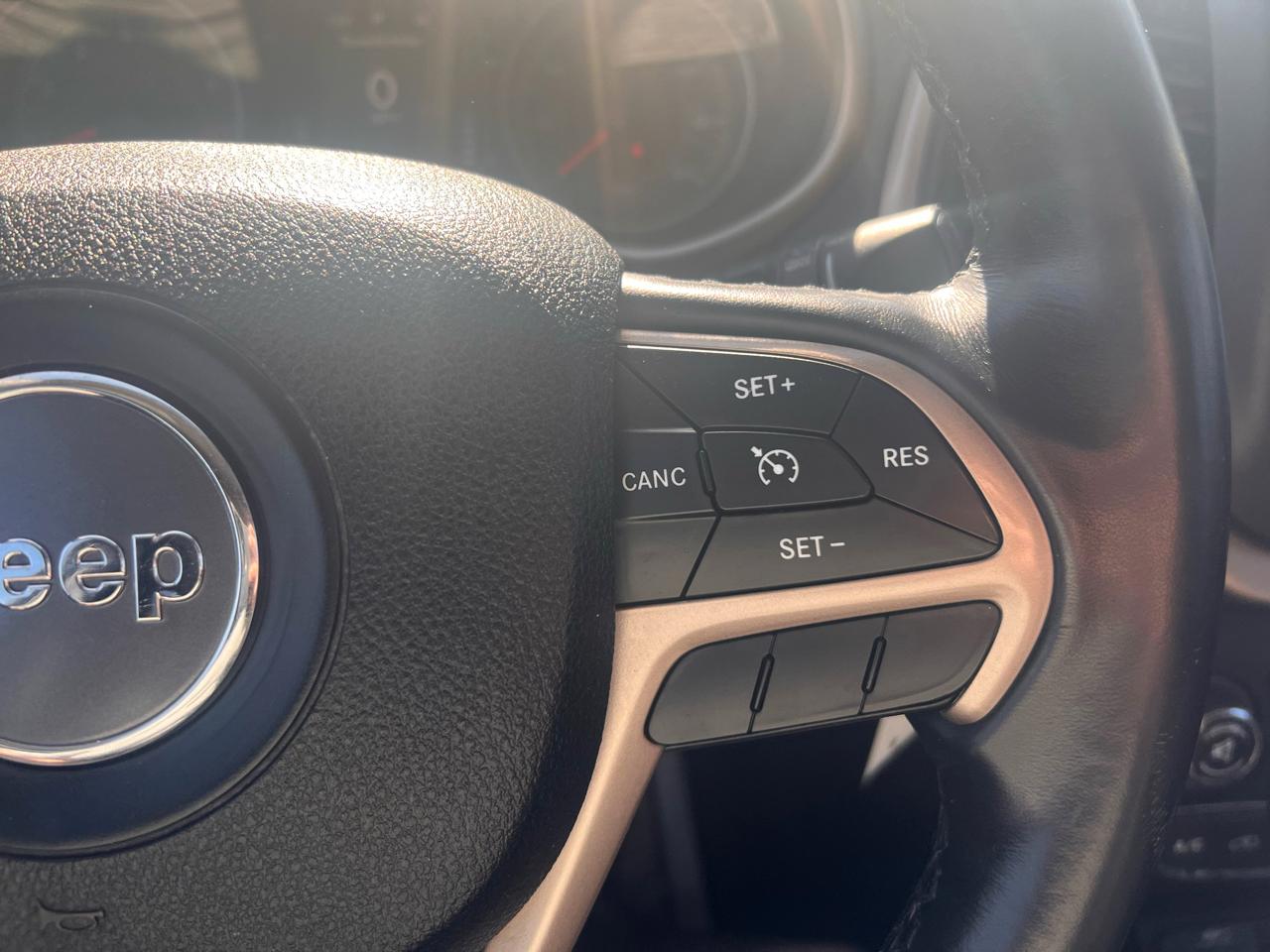 Jeep Cherokee 4WD 4dr Latitude 2015