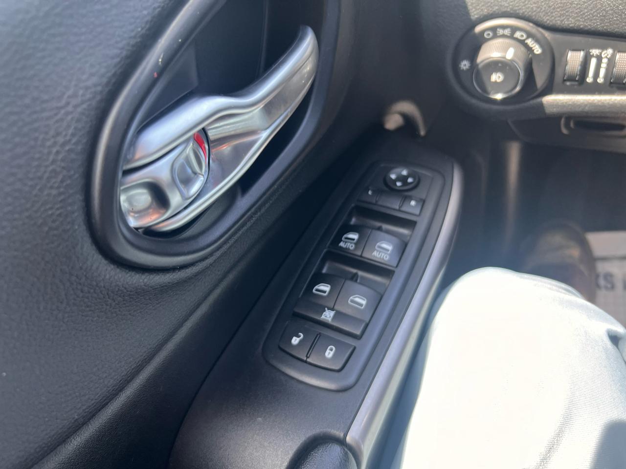 Jeep Cherokee Latitude Plus 4x4 2019