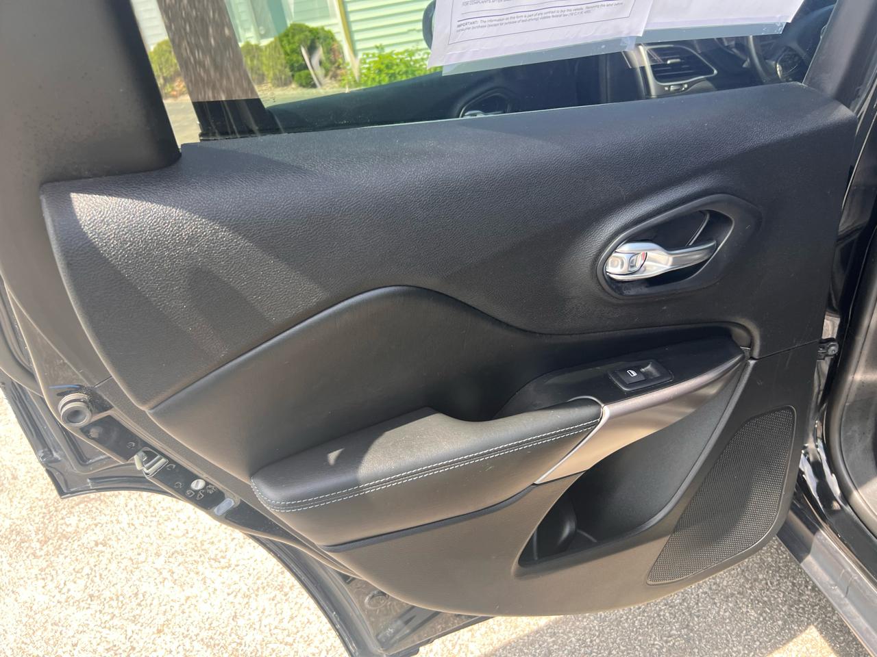 Jeep Cherokee Latitude Plus 4x4 2019