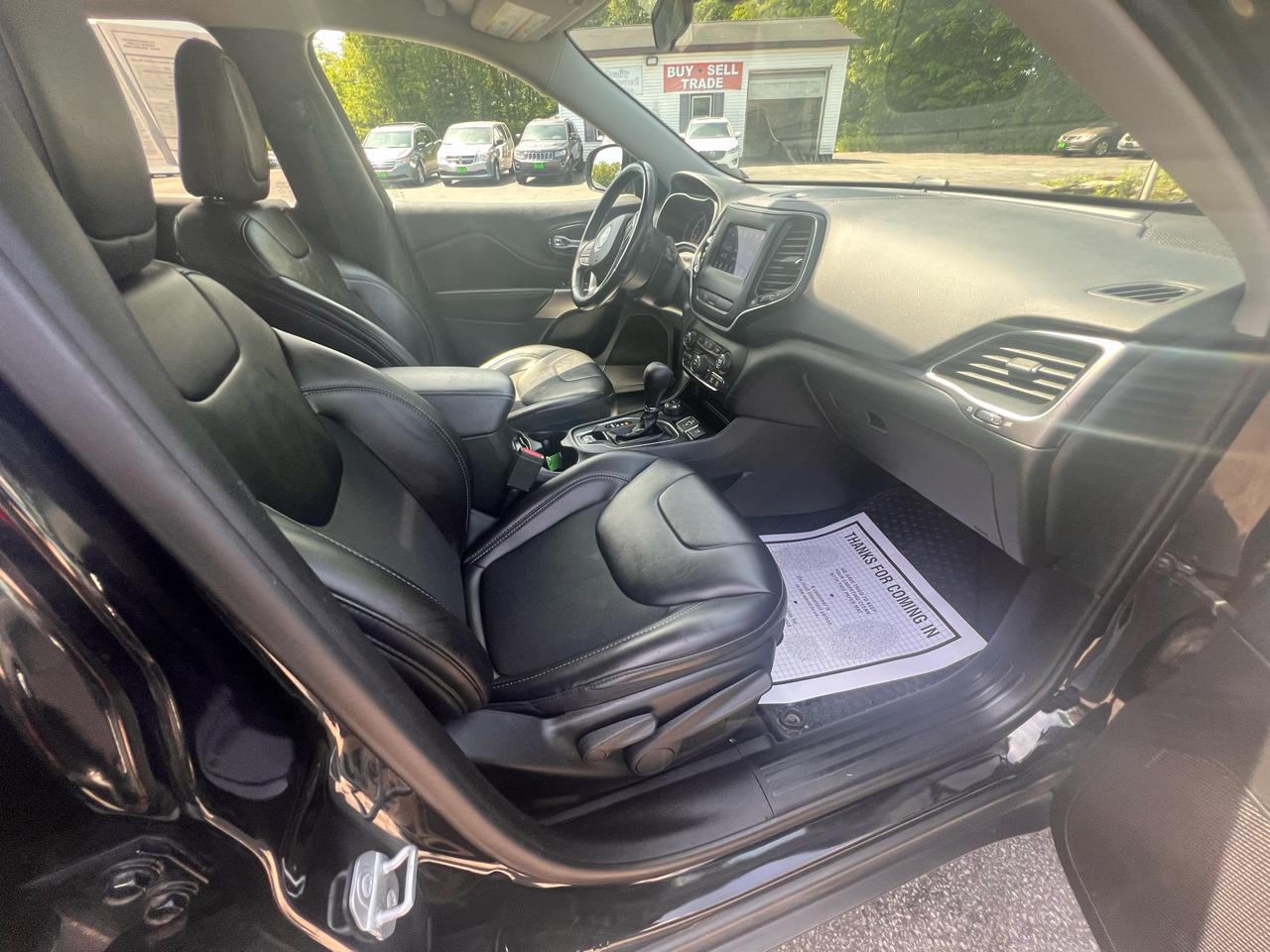 Jeep Cherokee Latitude Plus 4x4 2019