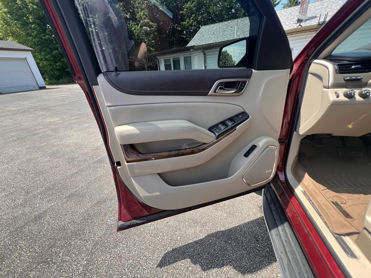 GMC Yukon 4WD 4dr Denali 2016