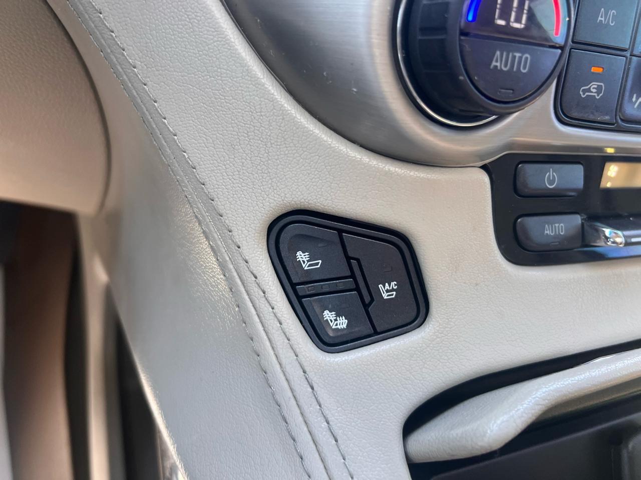 GMC Yukon 4WD 4dr Denali 2016