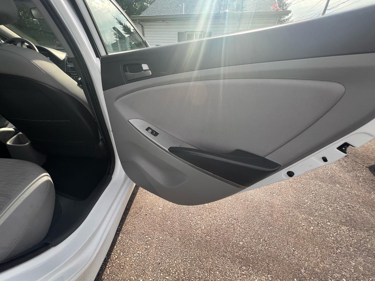Hyundai Accent SE Sedan Auto 2017