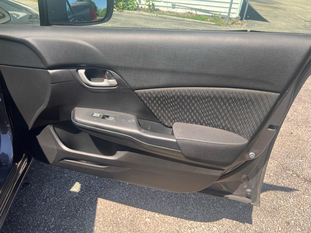 Honda Civic Sedan 4dr CVT LX 2015