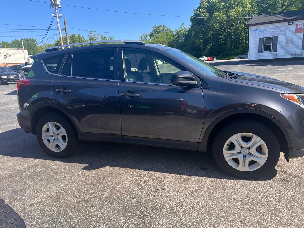Toyota RAV4 AWD 4dr LE (Natl) 2015
