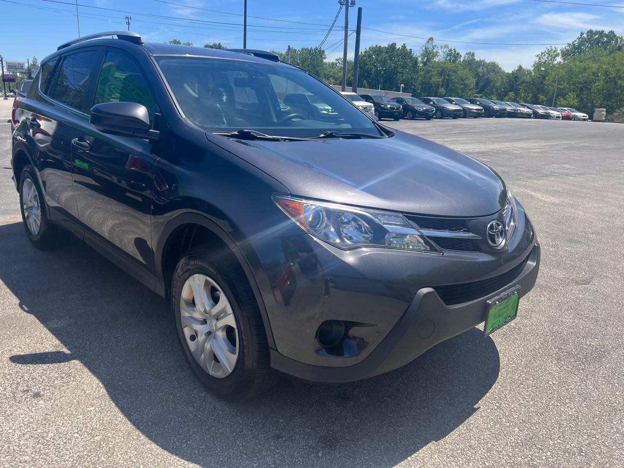 Toyota RAV4 AWD 4dr LE (Natl) 2015