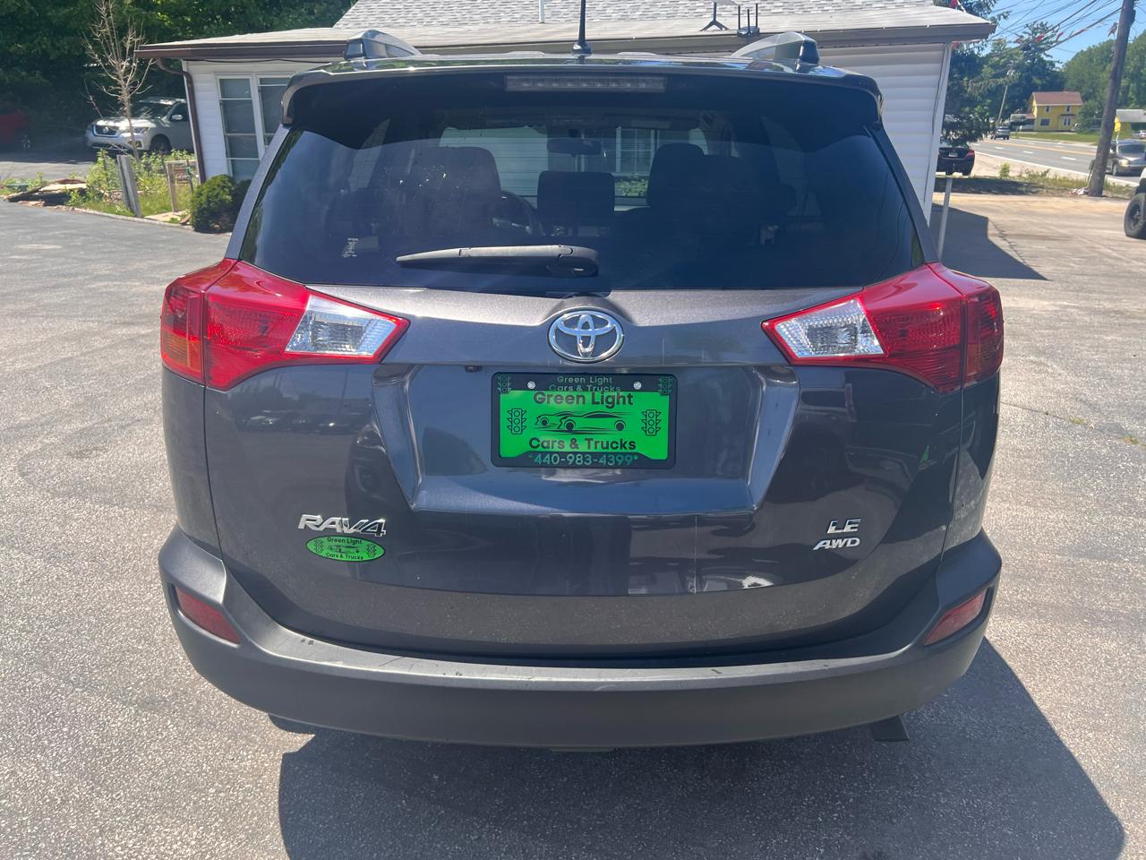 Toyota RAV4 AWD 4dr LE (Natl) 2015