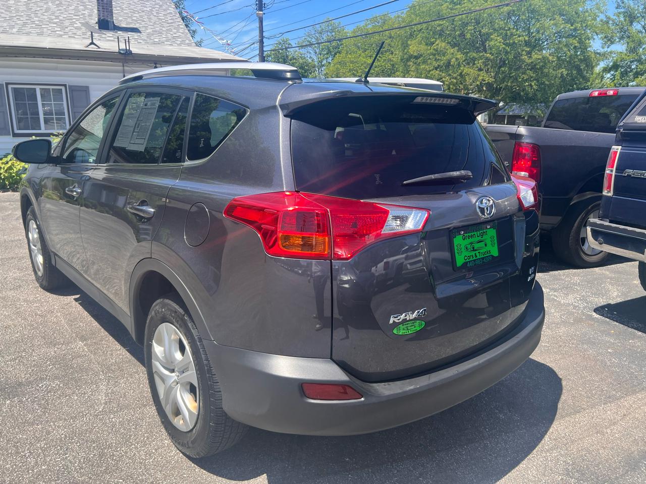 Toyota RAV4 AWD 4dr LE (Natl) 2015