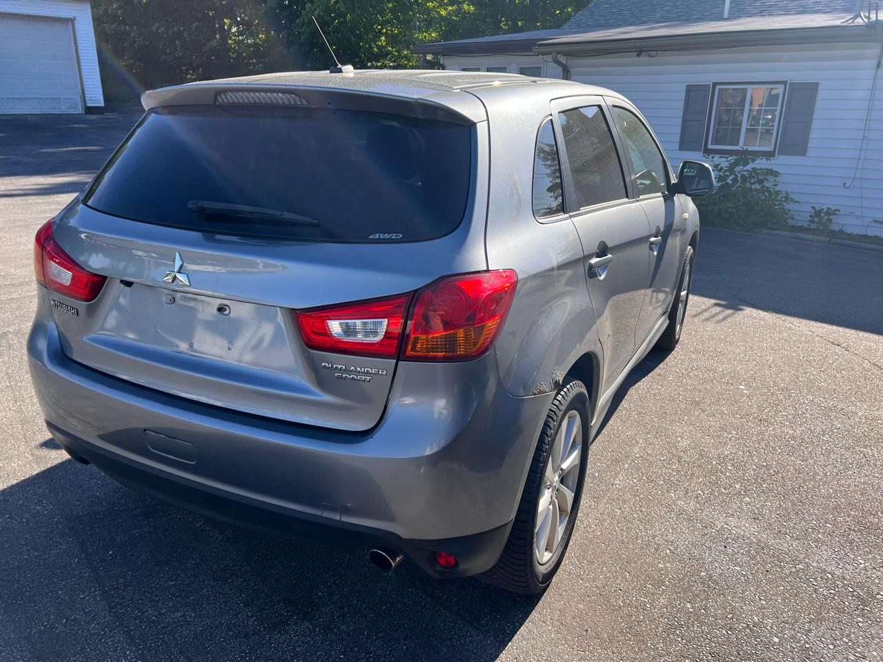 Mitsubishi Outlander Sport AWD 4dr CVT SE 2015