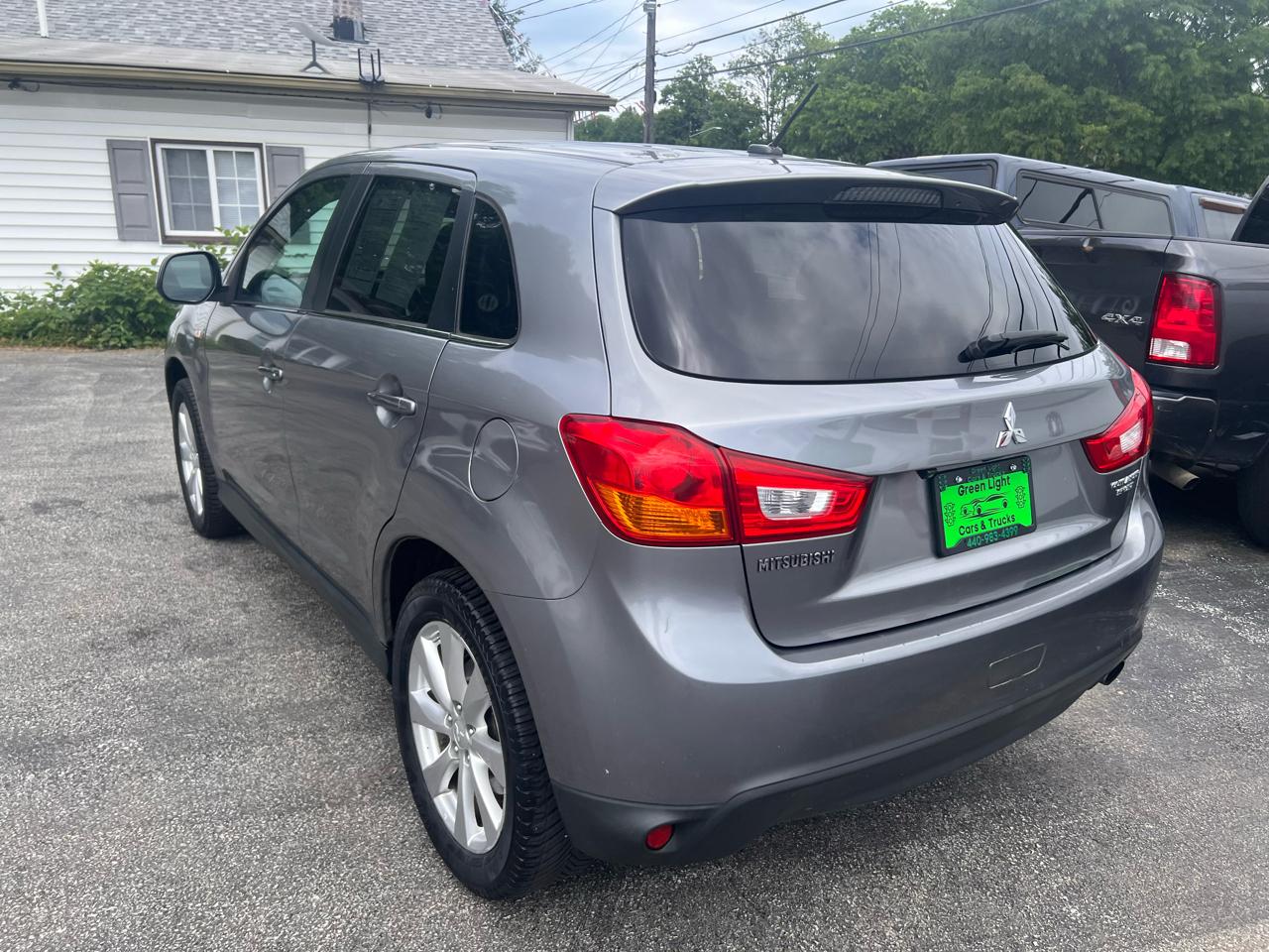 Mitsubishi Outlander Sport AWD 4dr CVT SE 2015