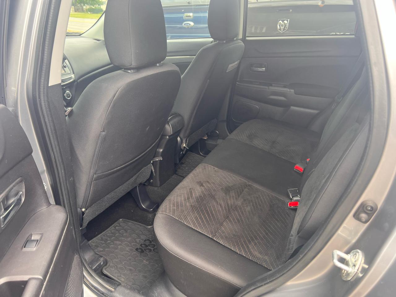 Mitsubishi Outlander Sport AWD 4dr CVT SE 2015