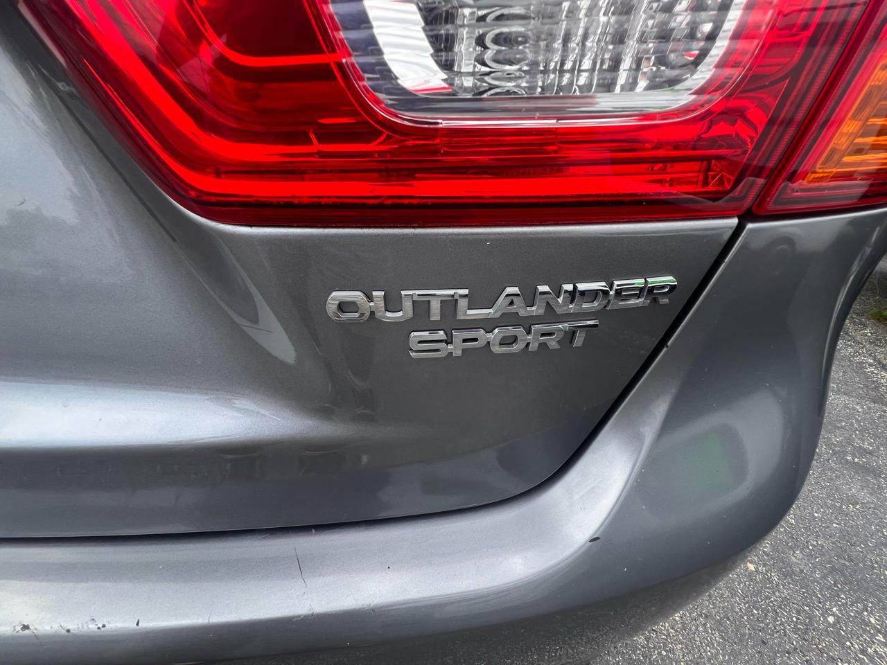 Mitsubishi Outlander Sport AWD 4dr CVT SE 2015