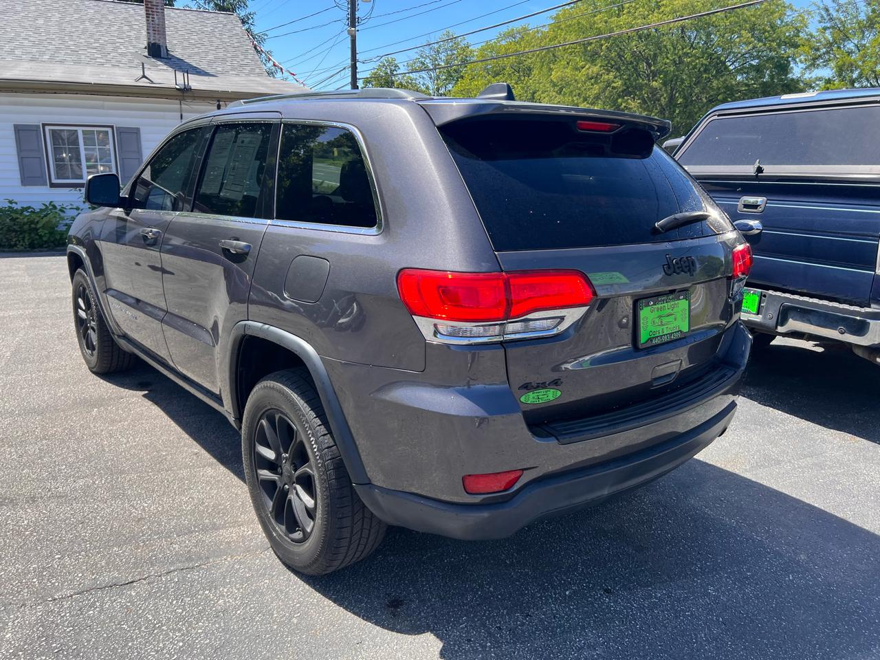 Jeep Grand Cherokee 4WD 4dr Laredo 2016