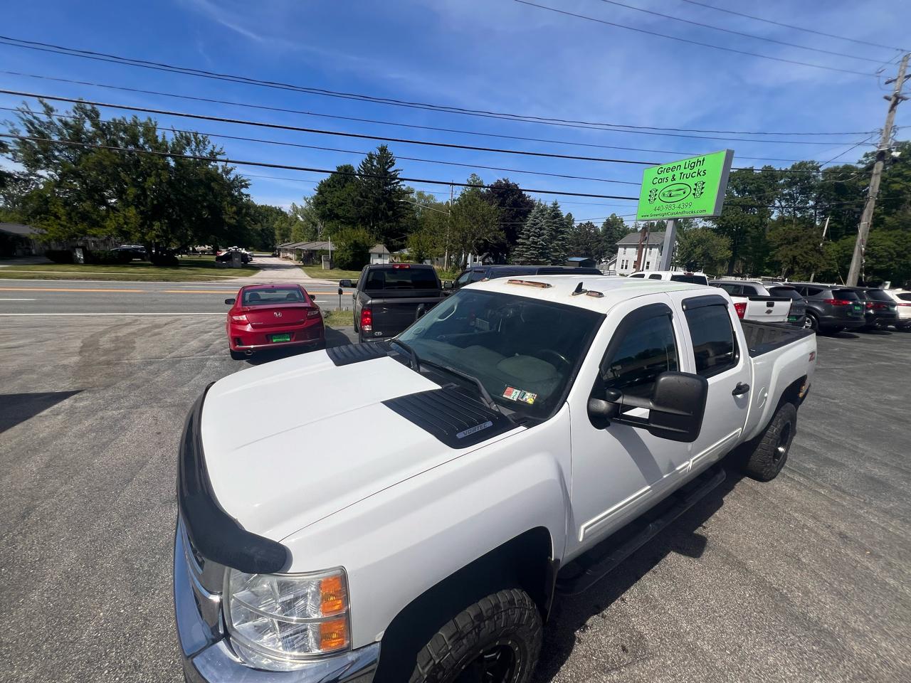 Chevrolet Silverado 2500HD 4WD Crew Cab 153.7" LT 2011