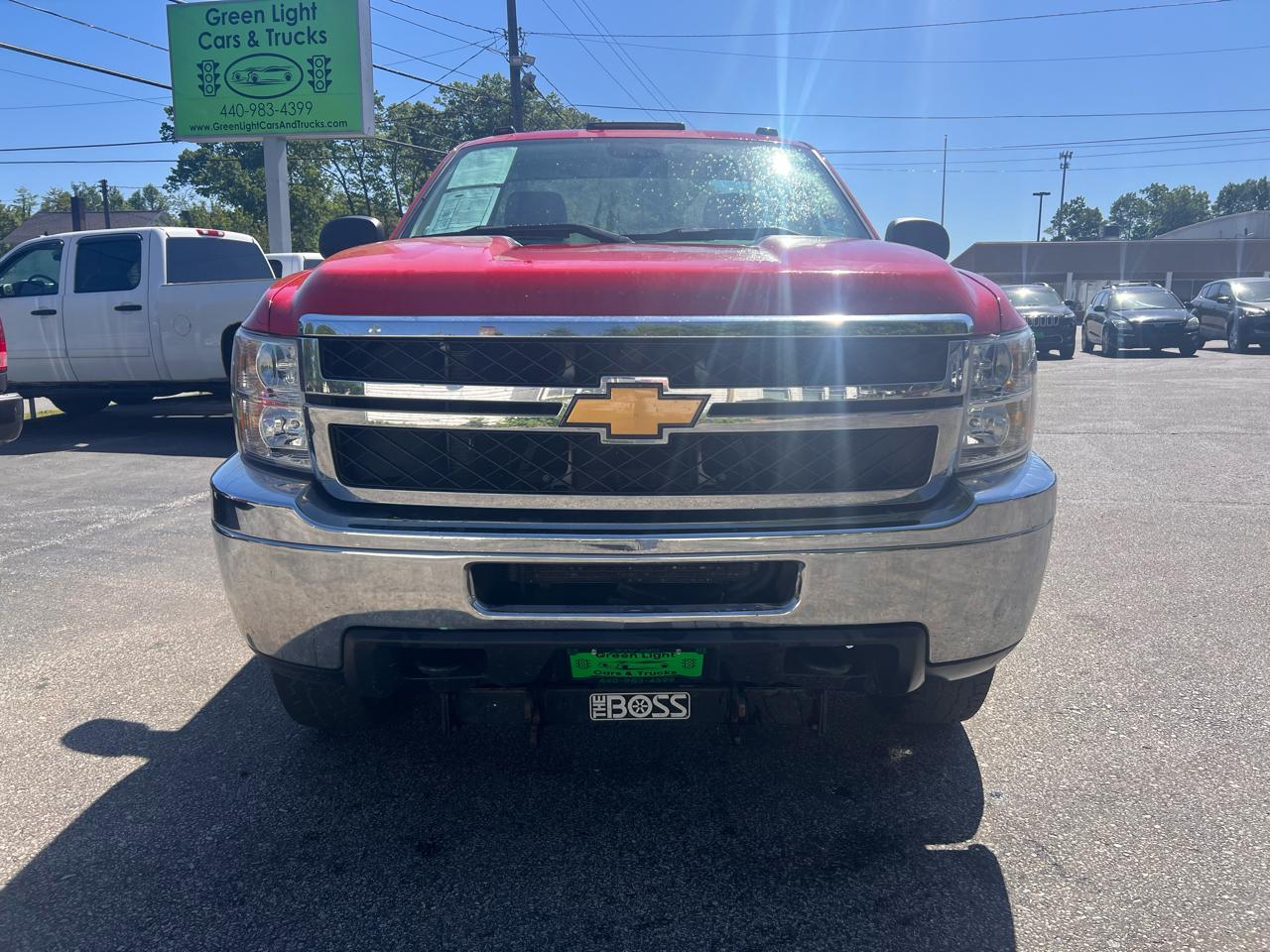 Chevrolet Silverado 2500HD 4WD Reg Cab 133.7" Work Truck 2013