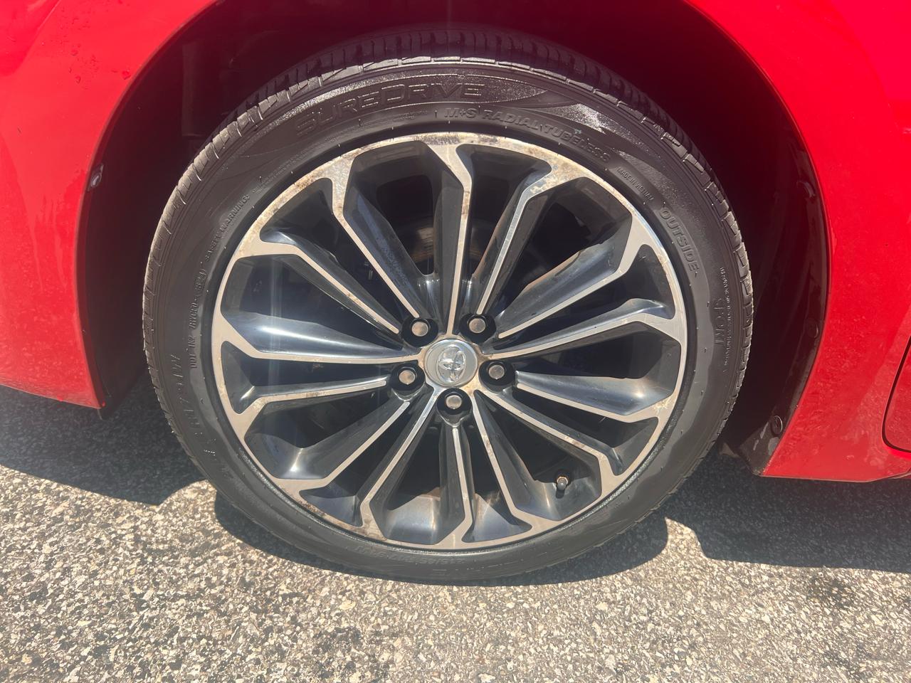 Toyota Corolla 4dr Sdn CVT LE Premium (Natl) 2014