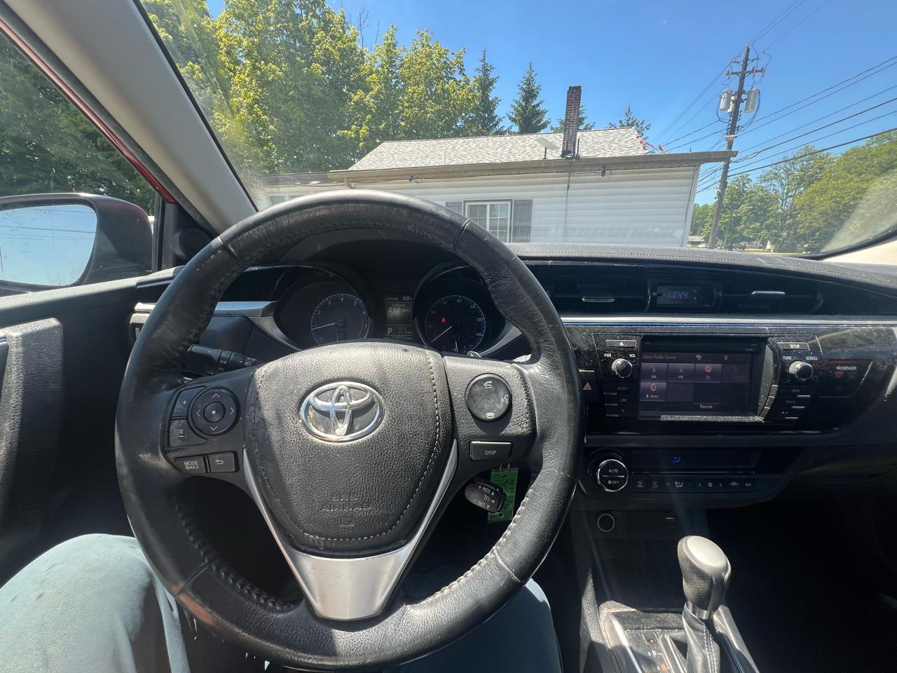 Toyota Corolla 4dr Sdn CVT LE Premium (Natl) 2014