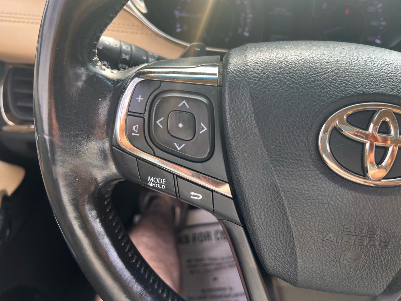 Toyota Avalon 4dr Sdn XLE Touring (Natl) 2013
