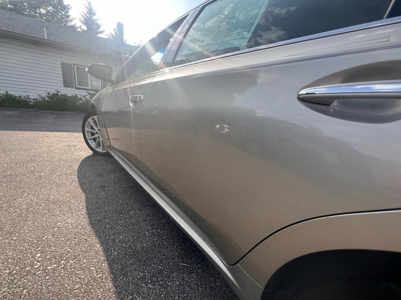 Toyota Avalon 4dr Sdn XLE Touring (Natl) 2013